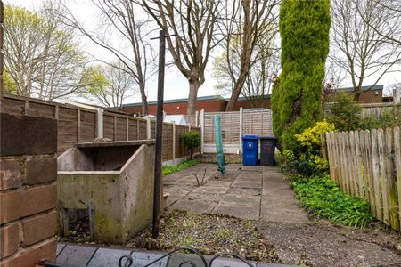 Enderley Street, Newcastle, Staffordshire, ST5 - Photo 2