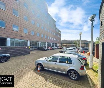 Apartment, Landmark, Waterfront West, Brierley Hill, DY5 - Photo 1