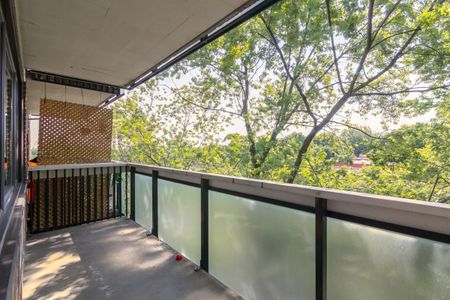 900 Rockland - Photo 4