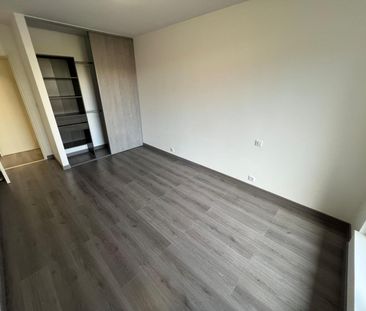 Location Appartement 3 pièces 75m² CHAMALIERES 63400 - Photo 3