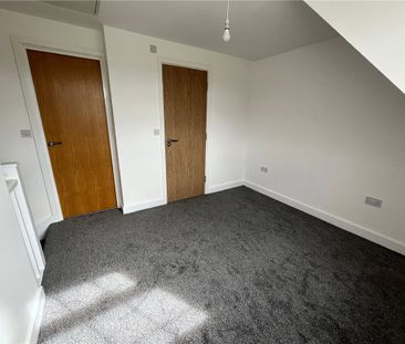 A well presented three bedroom terraced house offering spacious acc... - Photo 5