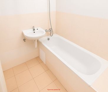 Pronájem bytu 2+1 • 59 m² bez realitkySlovenského národního povstán... - Photo 5