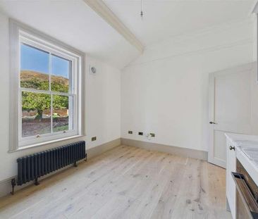 Great Malvern, Malvern, WR14 - Photo 1