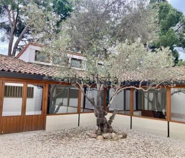 Alquiler de casa o chalet independiente en Calle de Guecho - Photo 2