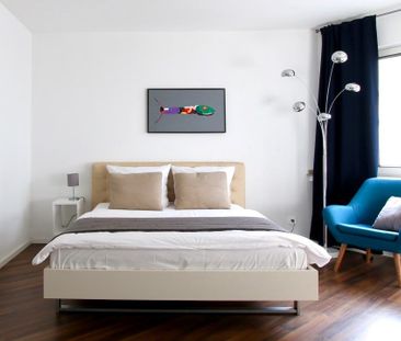 Attraktiv möbliertes Apartment am Barbarossaplatz - Photo 1