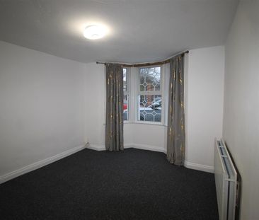 Desborough Park Road, High Wycombe - Photo 4