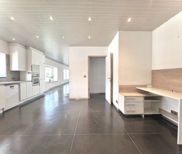 VRIJSTAANDE ENERGIEZUINIGE WONING MET GROTE GARAGE - 836 M² - Photo 4