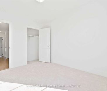 Townhouse For Lease | E8124928 - Photo 6