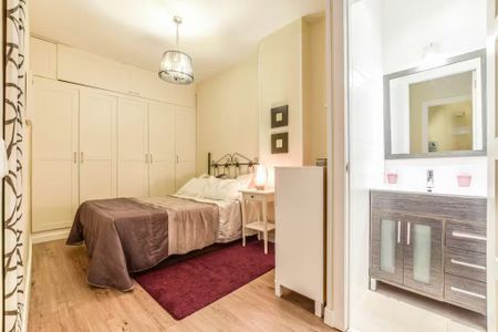 Calle de Hortaleza, Madrid, Community of Madrid 28004 - Foto 5