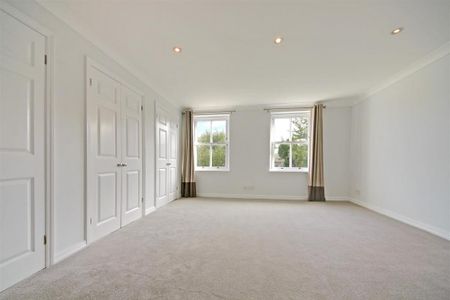 4 bedroom townhouse to rent - Photo 5
