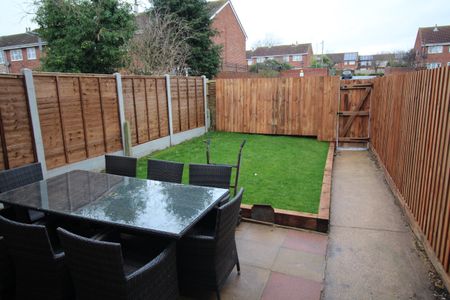 1 bed house / flat share to rent in Bennett Court - Photo 3