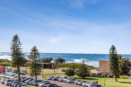 Beachside Bliss – 2 Bedroom Apartment in Dee Why - Photo 4