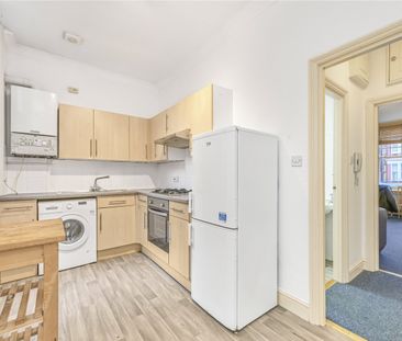 Cavendish Road, London, SW12 - Photo 3