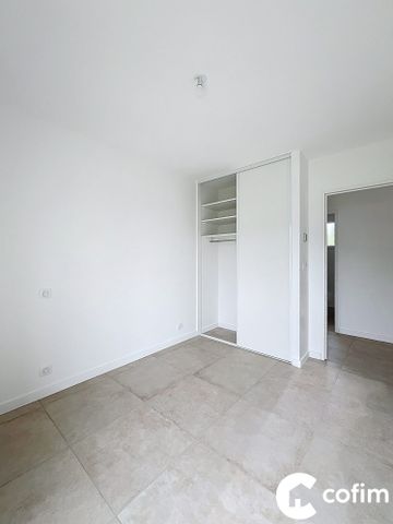 Location Maison 4 pièces 101m² THEZE 64450 - Photo 2
