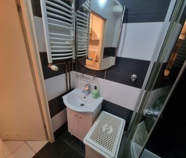 Kawalerka w centrum przy Galaxy, wynajem !!! - Photo 4