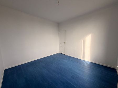 Location Appartement 2 pièces 46m² - Photo 5