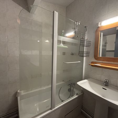 Location Appartement 2 pièces 43m² POITIERS 86000 - Photo 4