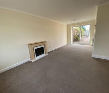 3 bedroom link detached house to rent - Photo 5