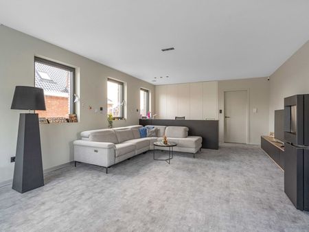 Ruim en energiezuinig duplex penthouse op toplocatie in Retie - Photo 4