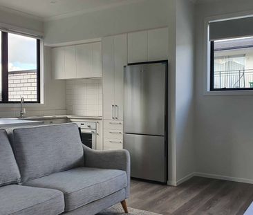 7/1152 Victoria Street - Photo 2