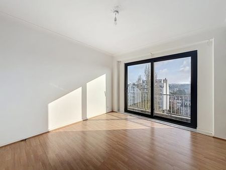 Tout savoir sur cet appartement à Ixelles, à Ixelles - Foto 2