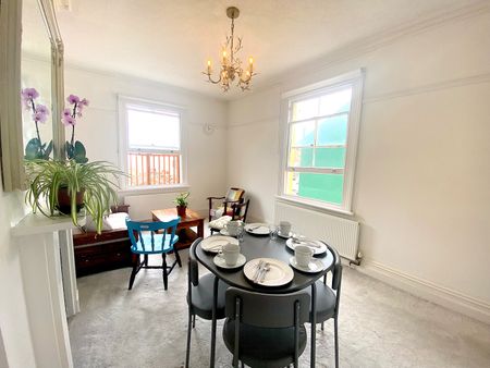 Victoria Terrace, Kingsway, Hove BN3 2WB - Photo 4