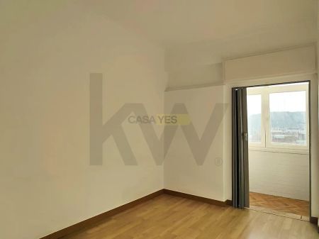 Apartment T2 in Odivelas, Odivelas - Photo 3