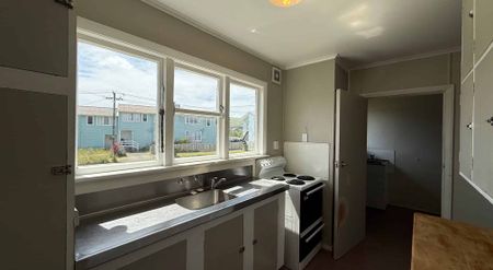 3 Bedrooms Cannons Creek - Photo 5