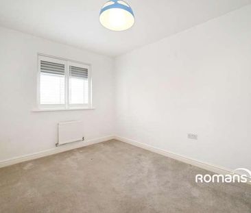 Bluebell Crescent, Woodley, Reading, Berkshire, RG5 - Photo 2