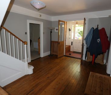 Four Bedroom Detached House to Rent in Chelmsford - Photo 4