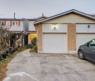 98 Rakewood Crescent #Upper - Photo 4