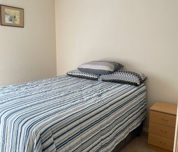 Caroline Springs - Photo 4