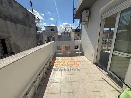 Διαμέρισμα για ενοικίαση Ευαγγελίστρια - Κέντρο (Νέα Ιωνία Βόλου) - Φωτογραφία 2