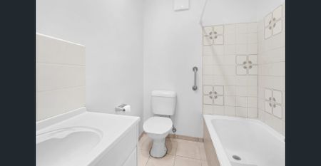 Family Living in Quite Locale - Photo 2