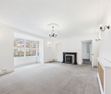 4 bedroom terraced house to rent - Photo 1