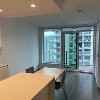 Lougheed mall 1 bed one bath burnaby - Photo 1