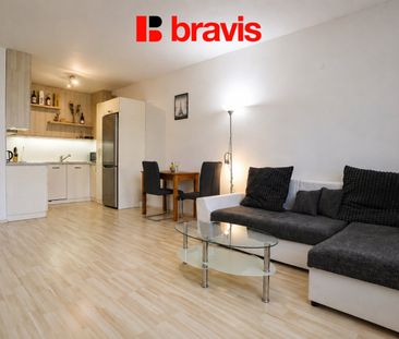 Pronájem bytu 2+kk 61 m², Houbalova 3044, Brno - Fotografie 3