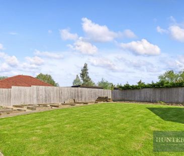 5 bedroom detached house to rent - Photo 1
