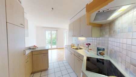 Living in a family-friendly residential area! - Foto 5