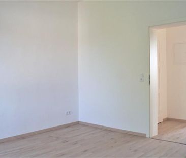 Geräumige 3-Raum-Wohnung mit Wanne - Photo 1