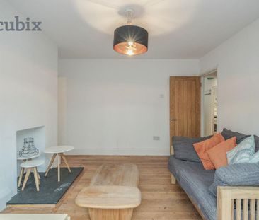 2 bedroom ground floor flat to rent - Photo 5