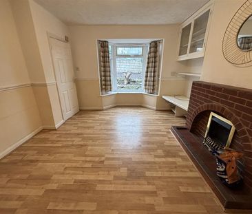 Westlands Road, Uttoxeter - Photo 3