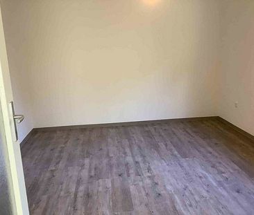 Zentrale Lage: Gemütliche 2,5-Zimmer-Wohnung mit Balkon - Foto 4