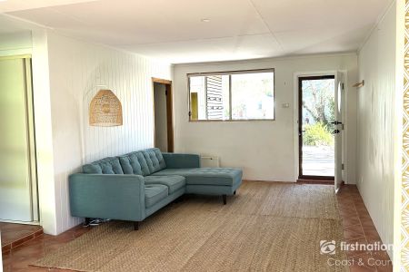 Coastal living just 450mt from Werri Beach. - Photo 2