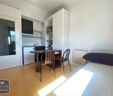 Location Appartement 1 pièce 18m² AVIGNON 84000 - Photo 1