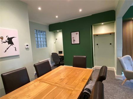 5 bedroom terraced house to rent - Photo 3