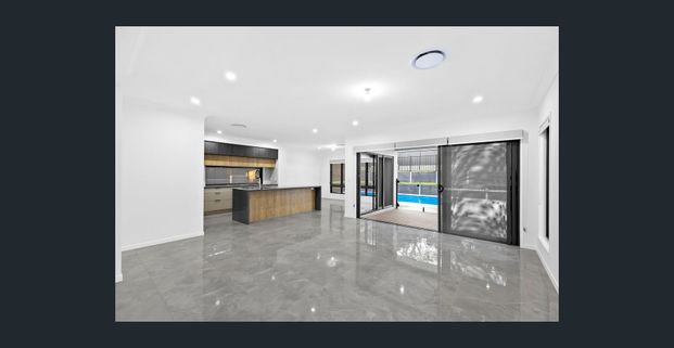 Executive Family Living in Mansfield Catchment | Pool, Ducted AC, Multiple Living Zones - Photo 1