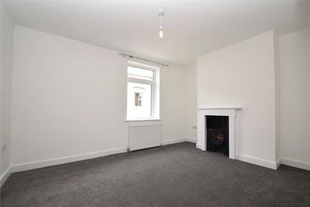 4 bed terraced house to rent in Clark Street, Scarborough, YO12 - Photo 5