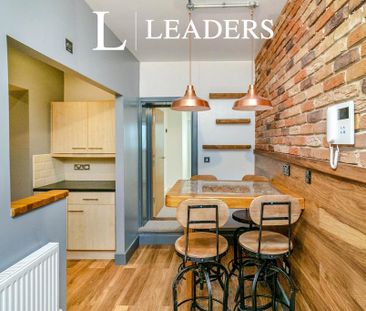 1 bedroom flat to rent - Photo 2