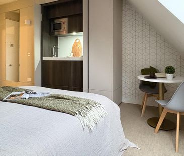 Studio to rent - Photo 1